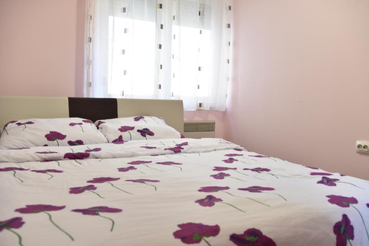 Berlin Apartment Брчко Экстерьер фото
